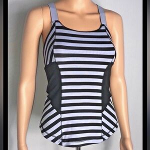 Lululemon tank striped size 4